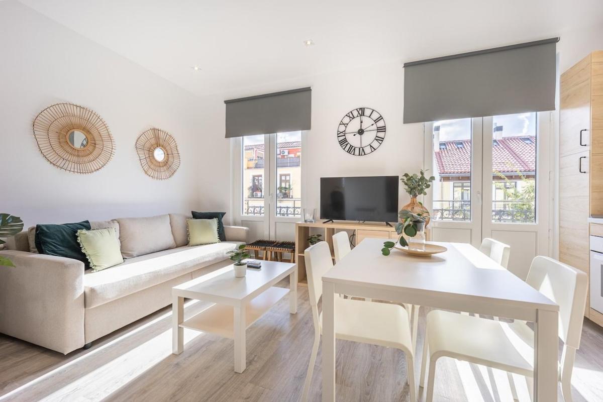 Apartamento Con Vistas En Lavapies Apartment Мадрид Екстериор снимка