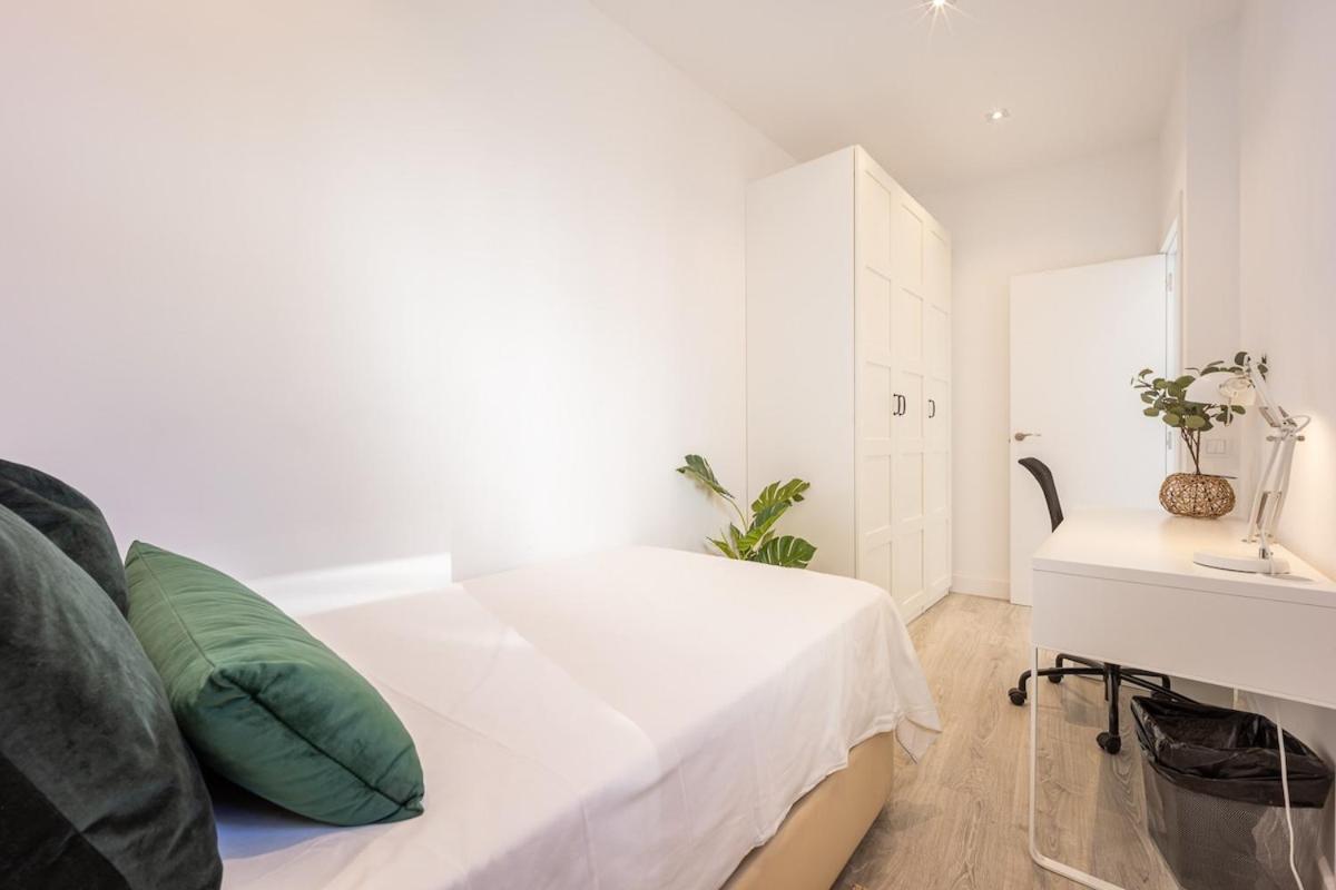 Apartamento Con Vistas En Lavapies Apartment Мадрид Екстериор снимка