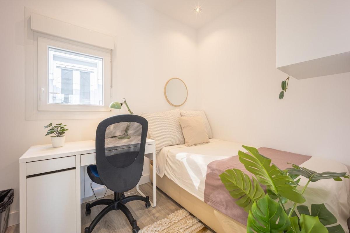 Apartamento Con Vistas En Lavapies Apartment Мадрид Екстериор снимка