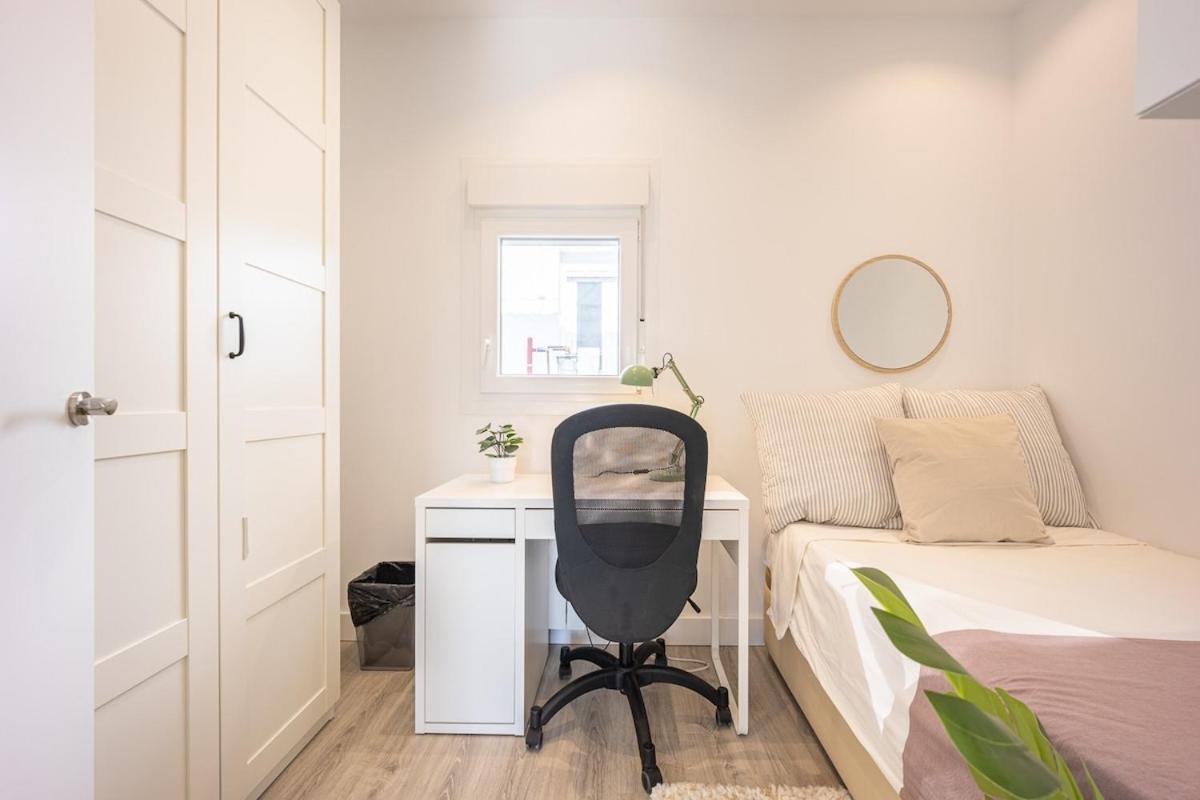 Apartamento Con Vistas En Lavapies Apartment Мадрид Екстериор снимка