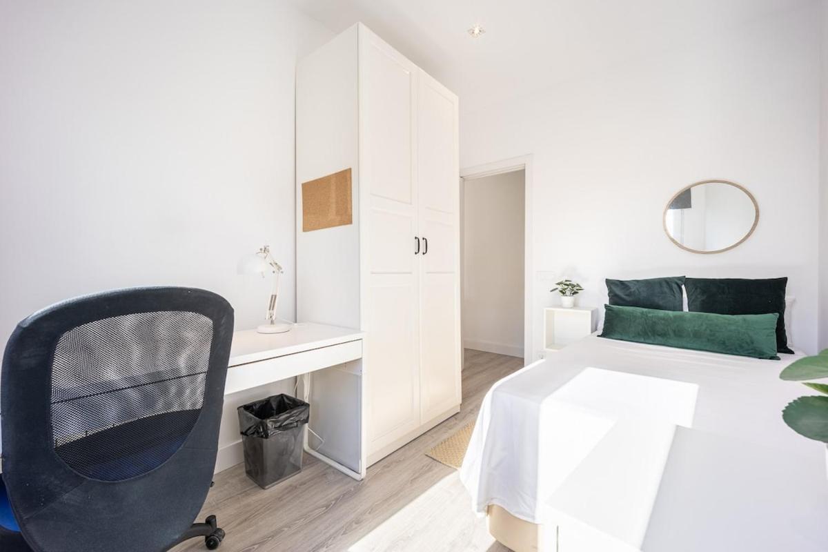 Apartamento Con Vistas En Lavapies Apartment Мадрид Екстериор снимка
